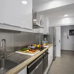 Mackenzie Zoe Seafront Apartamento
